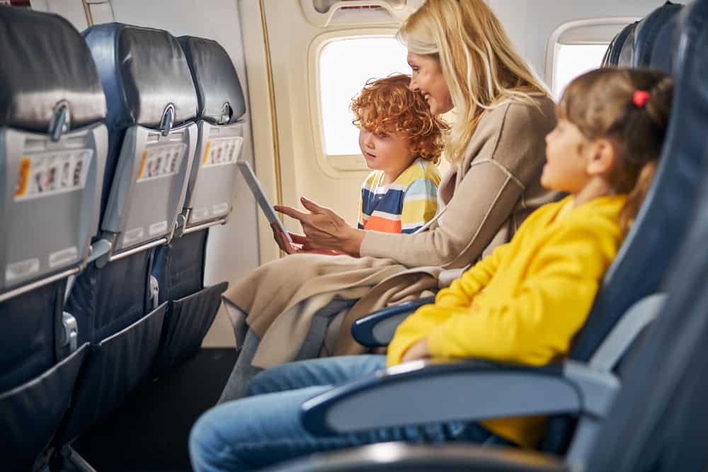 Cestování letadlem do zahraničí s dětmi